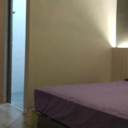 Sleeprest - Plamo Garden Hotel Batam Екстериор снимка