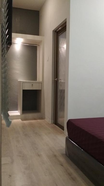 Sleeprest - Plamo Garden Hotel Batam Екстериор снимка