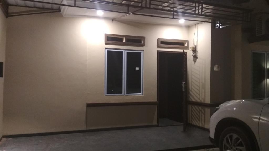 Sleeprest - Plamo Garden Hotel Batam Екстериор снимка