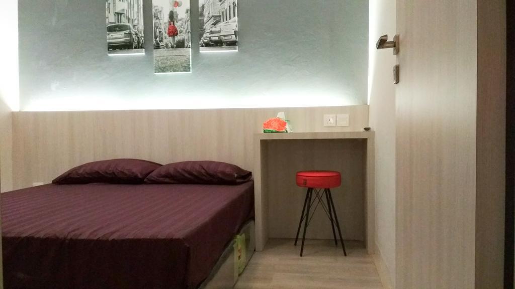 Sleeprest - Plamo Garden Hotel Batam Екстериор снимка